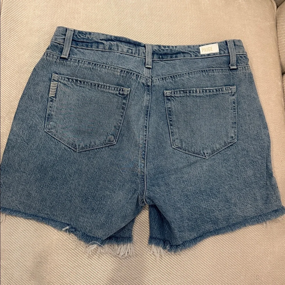 NWT PAIGE Women’s Jean Distressed Shorts-Size 28 - Picture 5 of 5